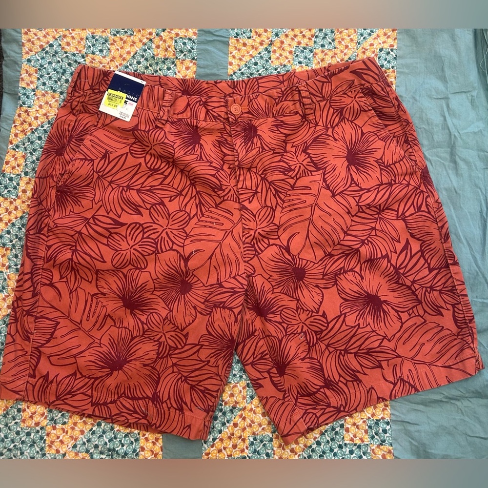 NWT tropical floral 100% cotton flat front shorts